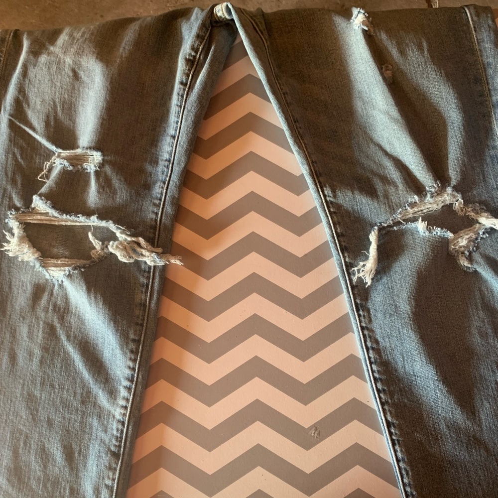 Abercrombie and finch skinny jeans